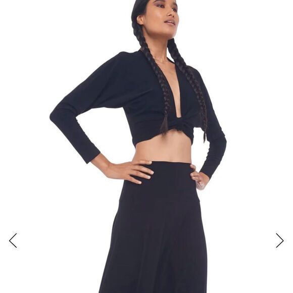 Norma Kamala‎ Dolman Wrap Top Black M NWT - Picture 2 of 9